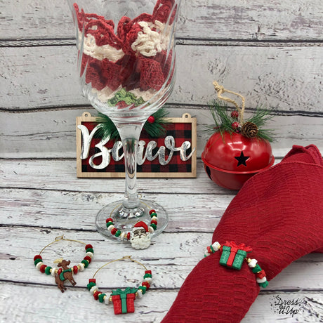 Holiday Table Jewelry with Pink Poodle Jewelry Studio