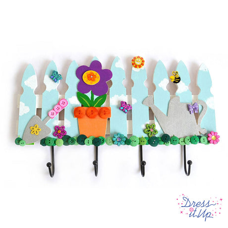 Home Décor DIY: Button Embellishments You’ll Love