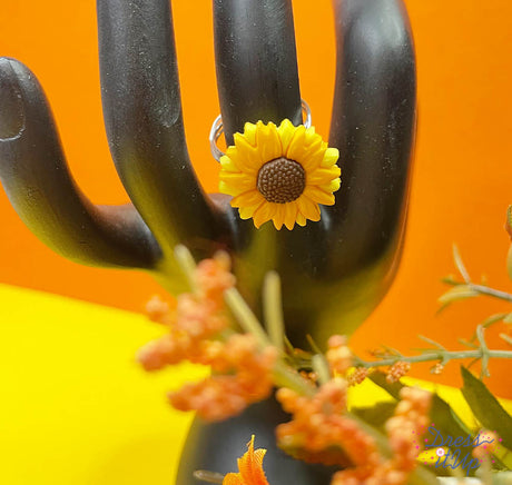 DIY Wire-Wrapped Sunflower Ring Tutorial