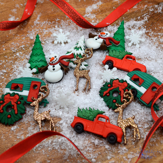 Winter Joy Super Value Pack, 19pcs Outdoor Themed Buttons