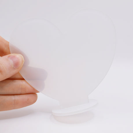 Plastic stranding frame in a heart shape for DIY painting and crafting