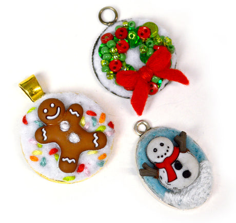 Oval and round pendant bases using winter and holiday button embellishments