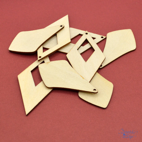 Wood ornament diamond shaped bases for DIY holiday crafting
