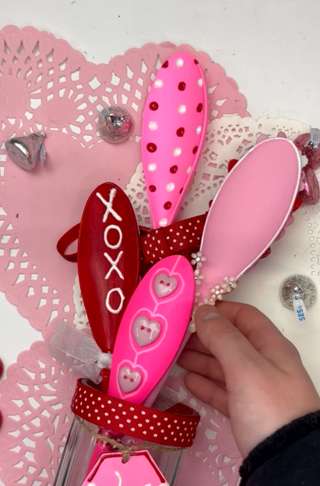 Wooden spoon Valentine's Day project